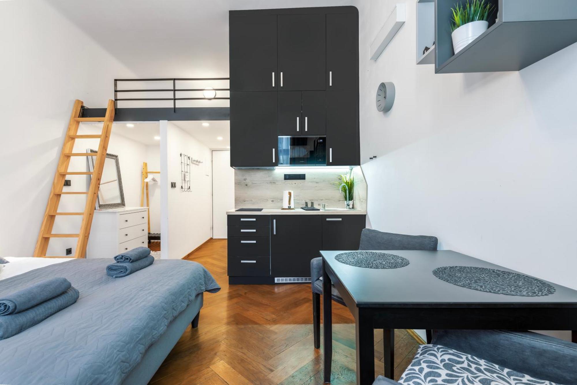 Awesome Stay Studios Prague Exterior photo