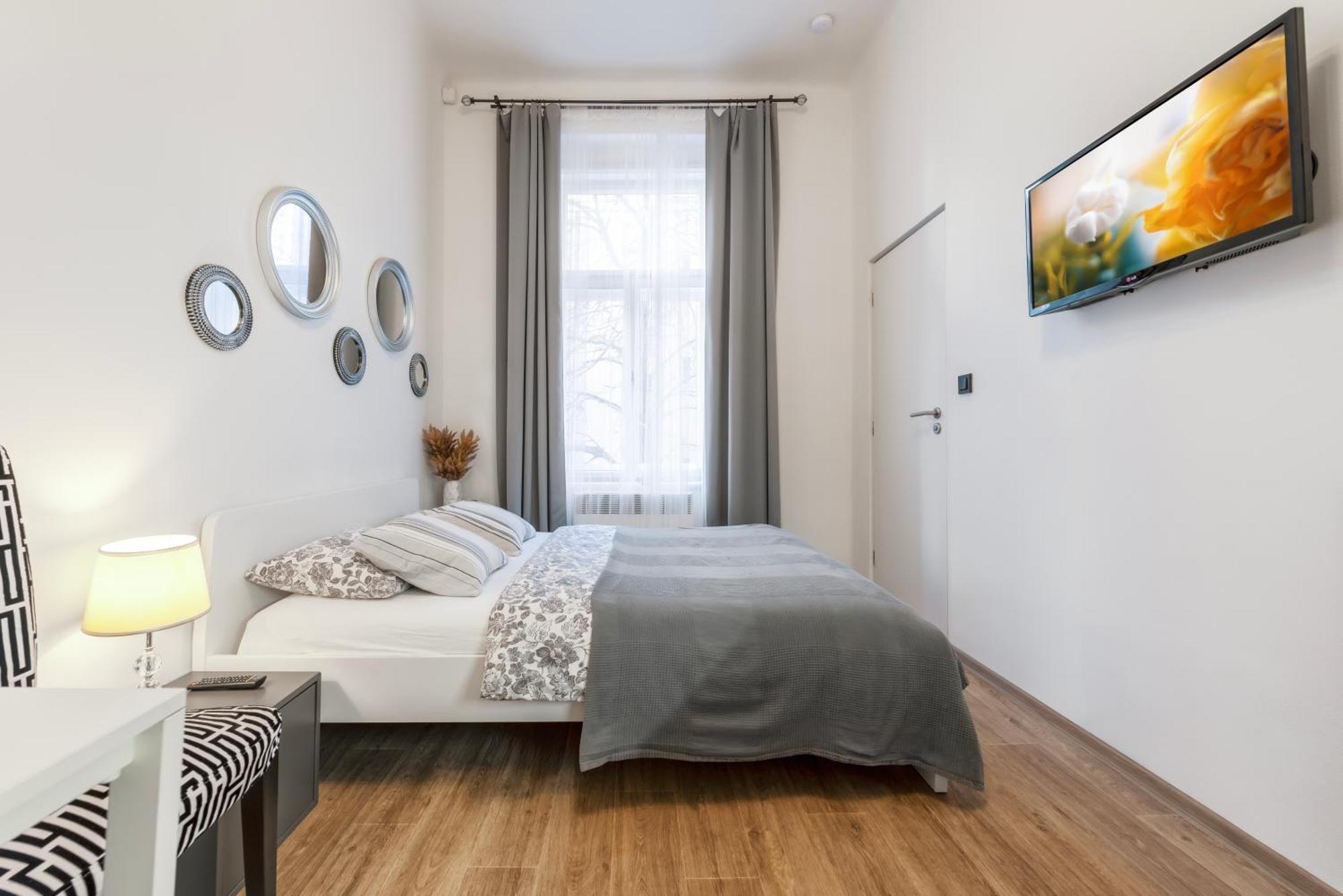 Awesome Stay Studios Prague Exterior photo